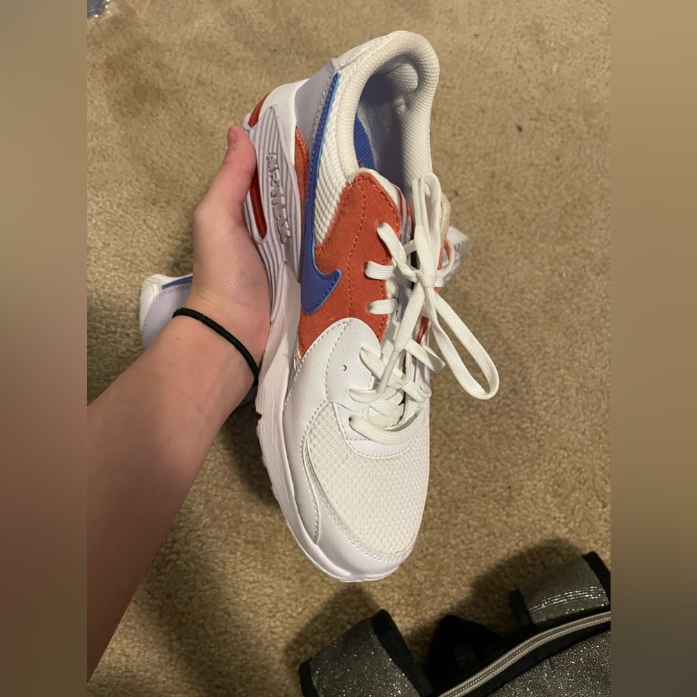 nikes